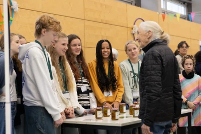 Jane Goodall talks to children